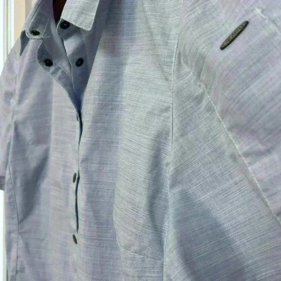 Chef Works Urban Collection Women’s Blue Button Up Shirt Size Medium - Picture 6 of 8